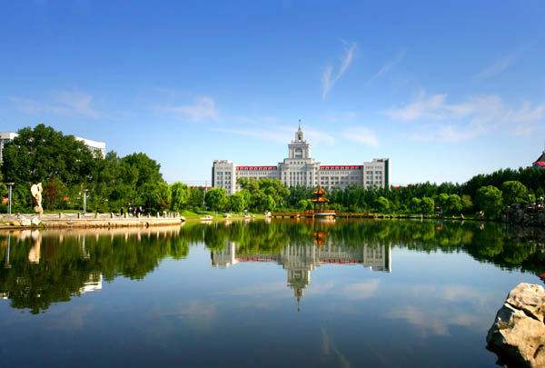 2019哈尔滨商业大学全国排名是几本是985吗?盘点三大热门专业