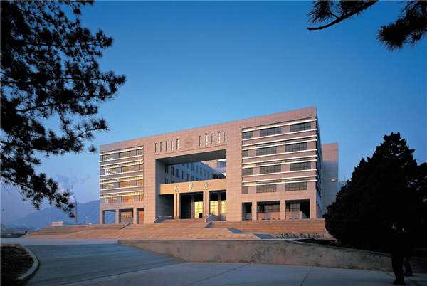 2019兰州大学全国最新排名出炉,兰州大学退出985真的吗原因揭秘