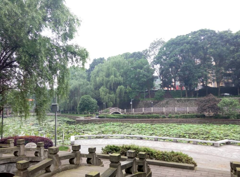 西南交通大学是985还是211?西南交通大学有哪些王牌专业?