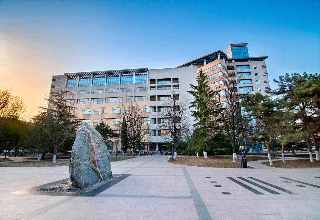 北京邮电大学全国排名第几是什么档次?北邮是名校吗和郑大哪个好