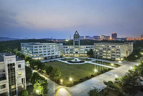 东大成贤学院整体实力如何?属于什么档次?东大成贤学院宿舍条件