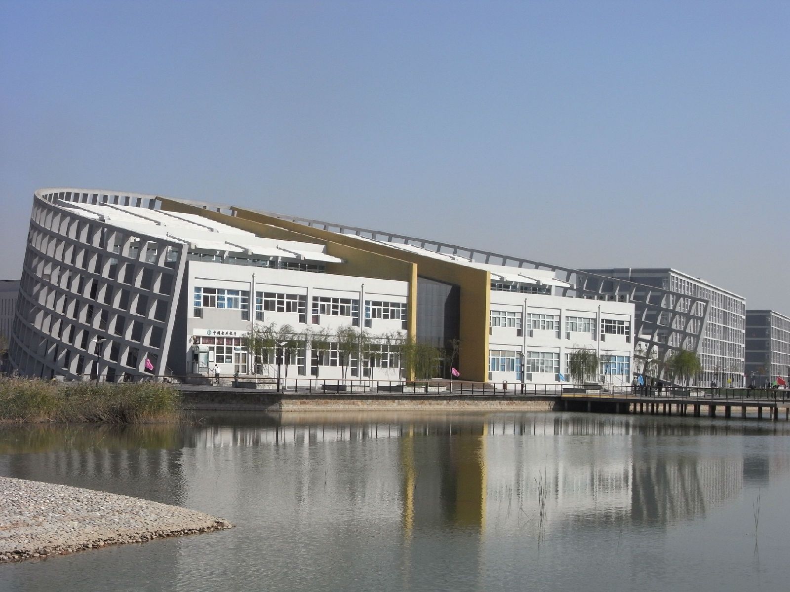 天津大学仁爱学院口碑怎么样?学费多少?最牛专业?宿舍条件如何