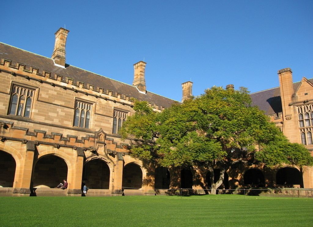 东京大学有多难考留学条件有哪些?收费标准怎么样?