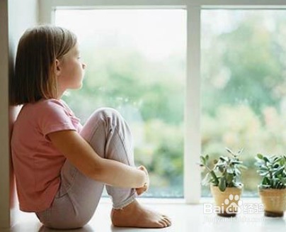 怎么改善孩子被孤立?孩子不合群经常被孤立怎么办如何破解