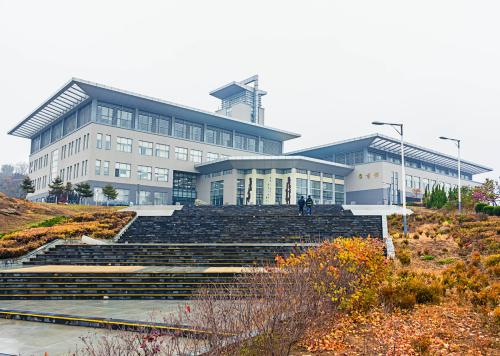大连民族大学怎么样是几本是211吗?师资排名揭秘?有哪些王牌专业