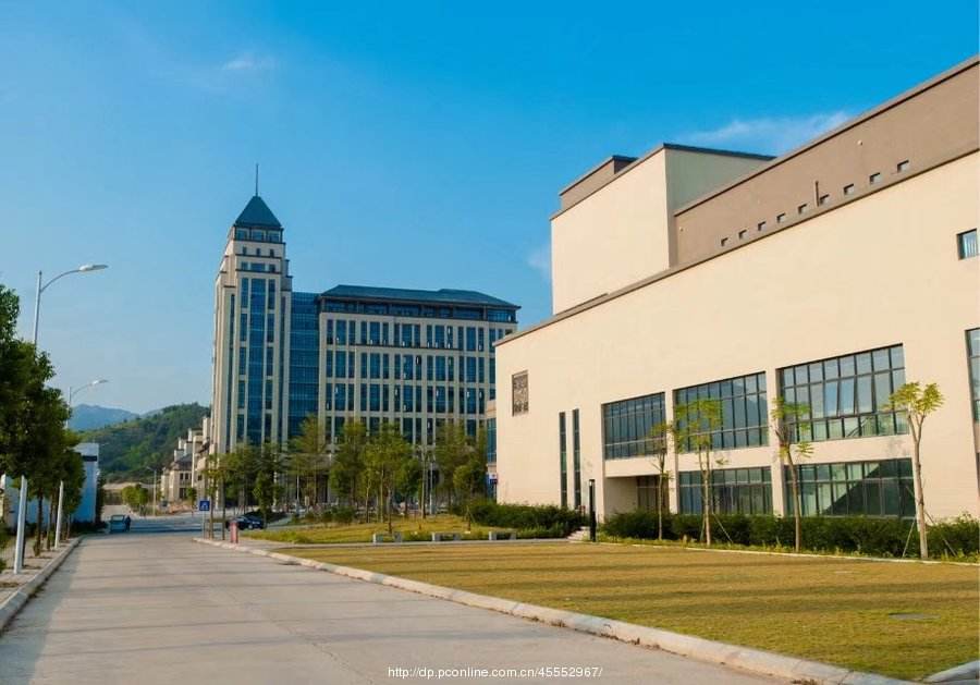 ����ũ�ִ�ѧ�Ǽ����ò���?ʦ������������211��?����Щ����רҵ