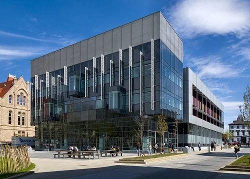 曼彻斯特大学申请条件有哪些难度大吗?优势专业是哪些学费是多少