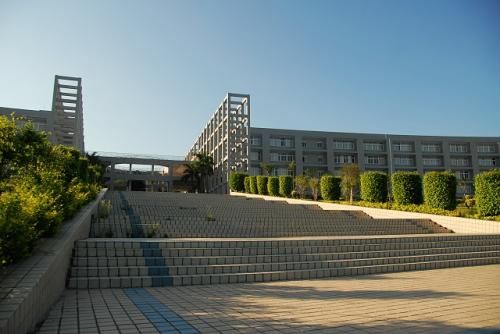 北京理工大学珠海学院怎么样好不好是几本?一年学费多少有多贵?