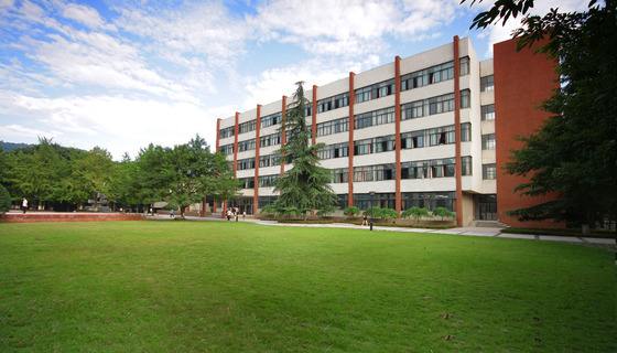 重庆邮电大学在国内认可度高吗?是985吗?属于什么档次?宿舍环