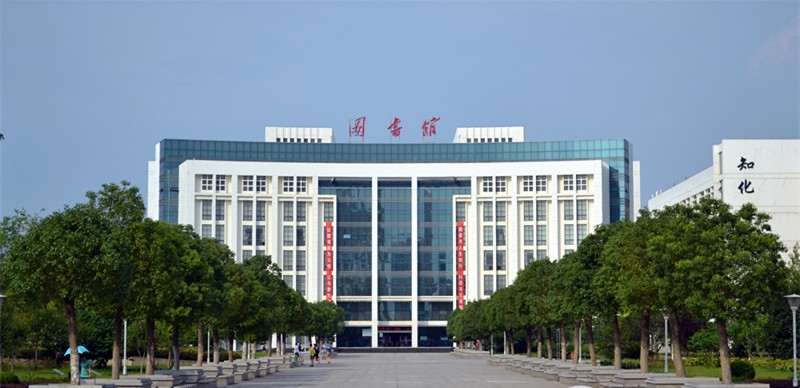 ������ѧ֪��ѧԺ�Ǳ�����?�ڱ���ô����ѧ�Ѷ��٣������������