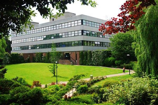 南安普顿大学申请条件有哪些?学费一年多少?宿舍条件好不好?