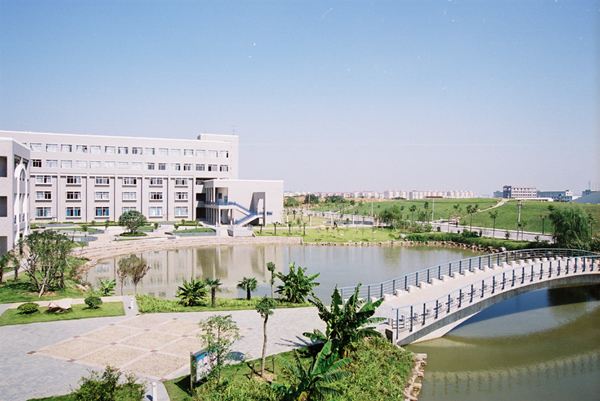 河海大学研究生好考吗？研究生院在哪个校区？研究生宿舍条件如何