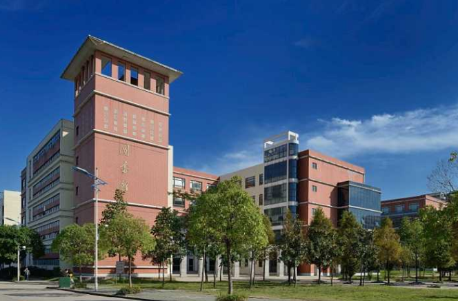湖北理工学院算高水平大学吗?最好的专业有哪些好就业吗?