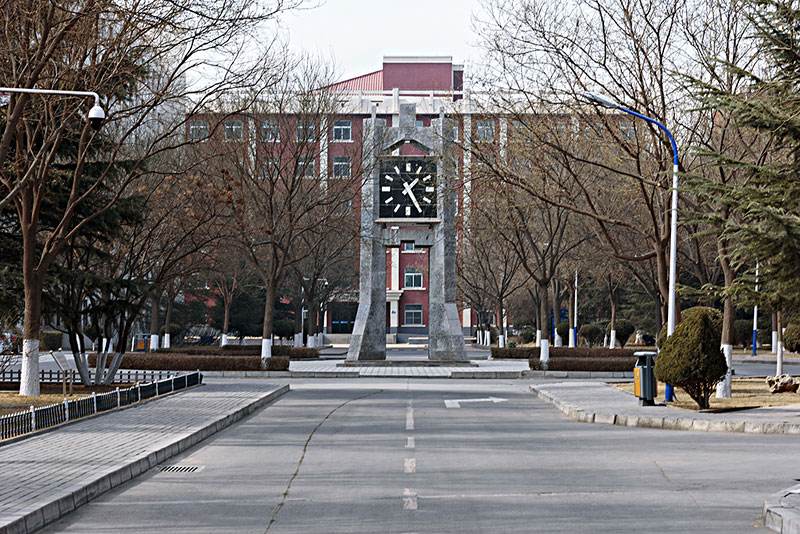 兰州交通大学怎么样？小211吗？5大王牌专业是什么？就业前景如何