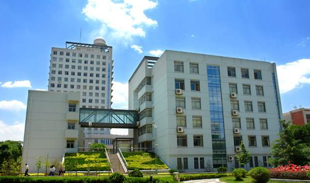 西北师范大学是重点大学吗?什么档次?王牌专业有哪些?学费多少