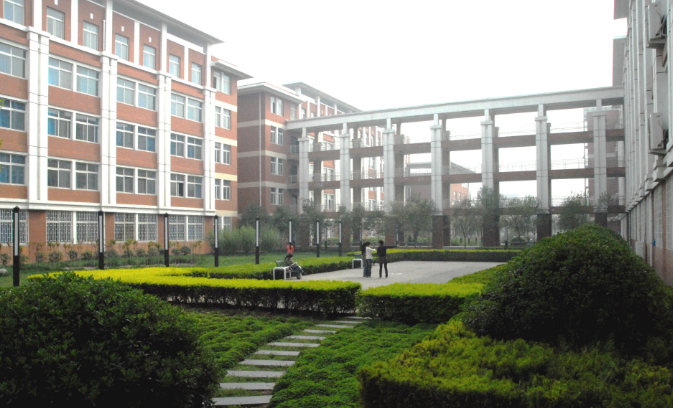 ֣��ʦ��ѧԺ��ô�����������Ǽ��������ڼ�������רҵ����Щ��