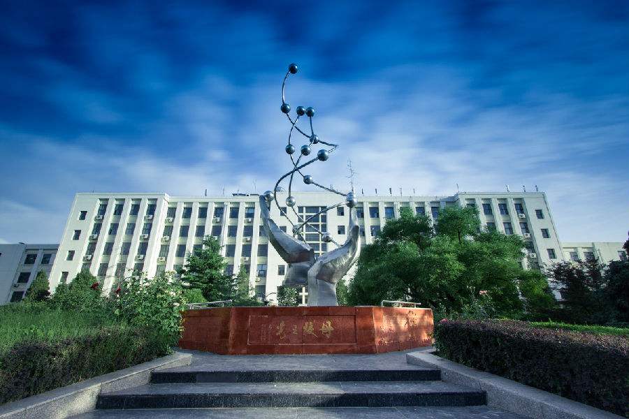北京化工大学名气大吗?实力怎样?就业前景如何及优势专业有哪些
