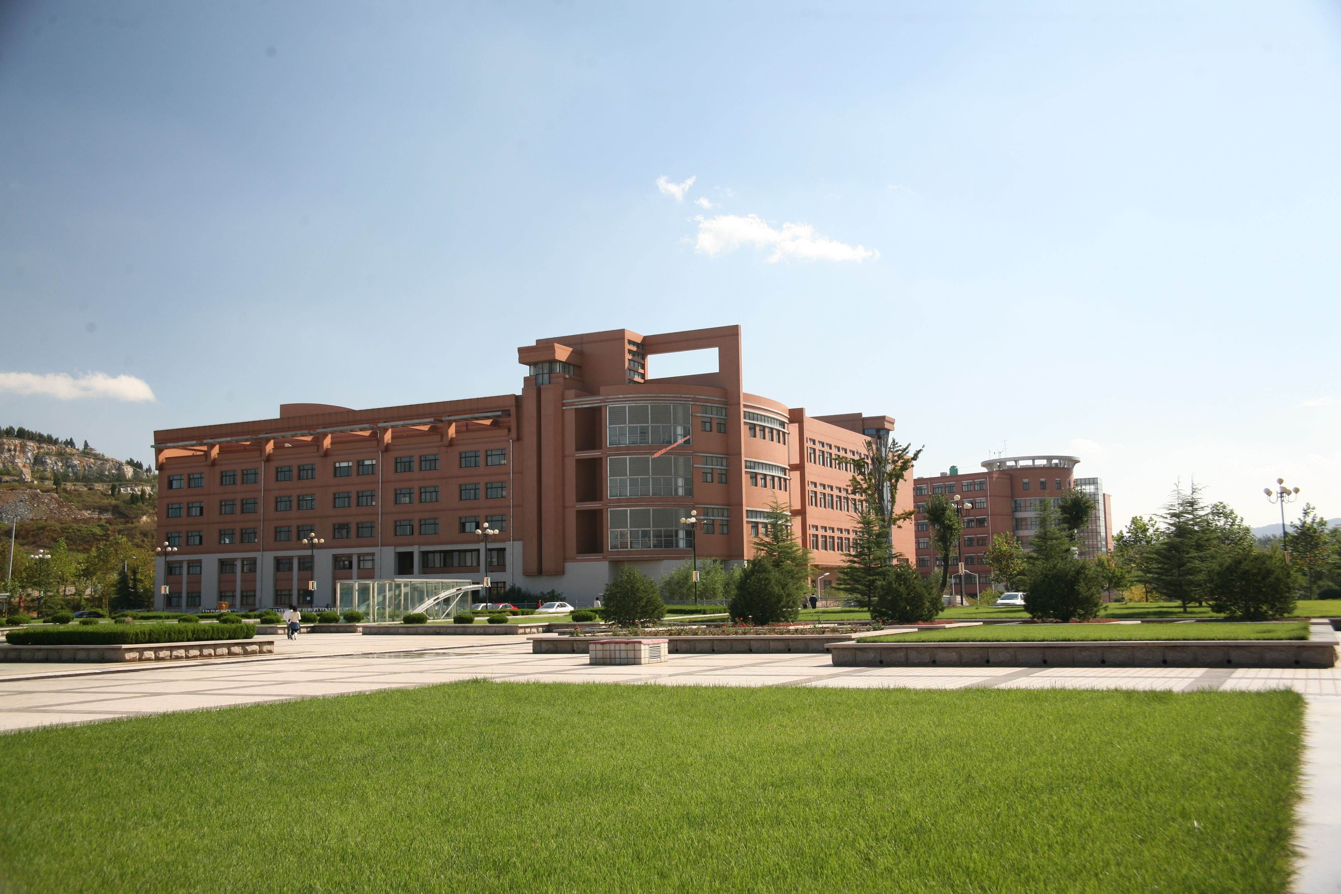 山东建筑大学值得上吗?是几本?全国排名第几?就业情况怎样?