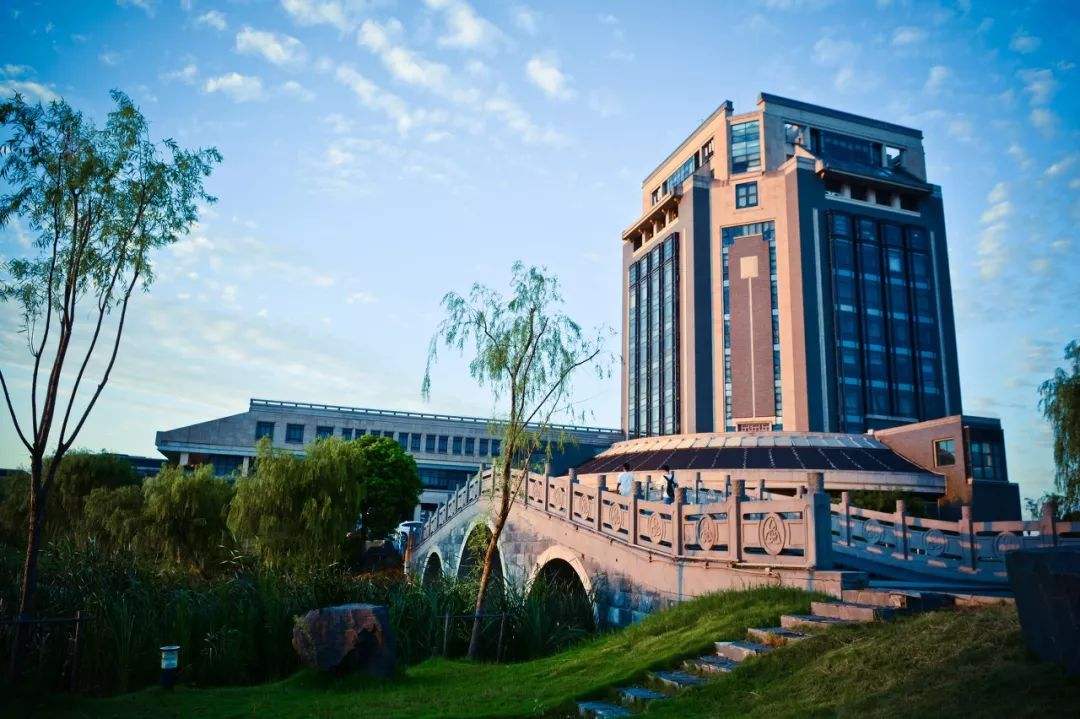 上海海洋大学很厉害吗?是985吗?王牌专业有哪些?毕业去向