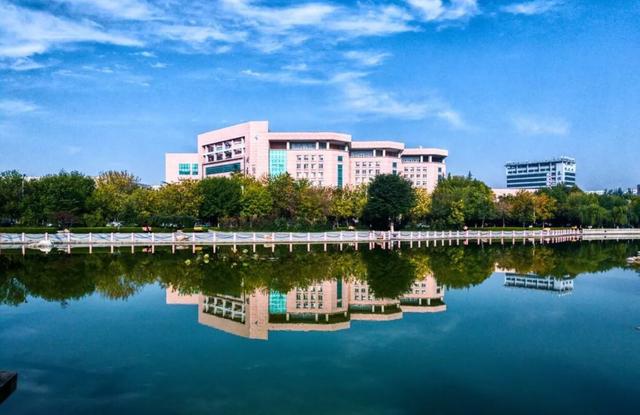 Ϋ��ѧԺ��ô�����������Ǽ�����ȫ�������ڼ���õ�רҵ���ĸ�