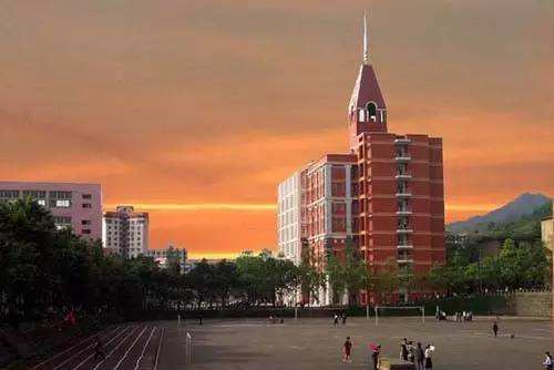 四川外国语大学实力强吗?在哪?全国排名第几?什么专业最好?