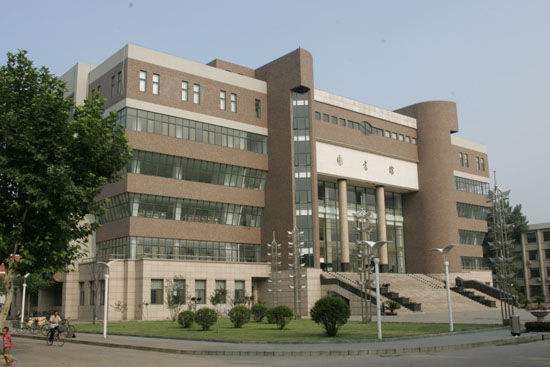 郑州轻工业大学厉害吗?口碑怎样?优势专业有哪些?就业前景怎样