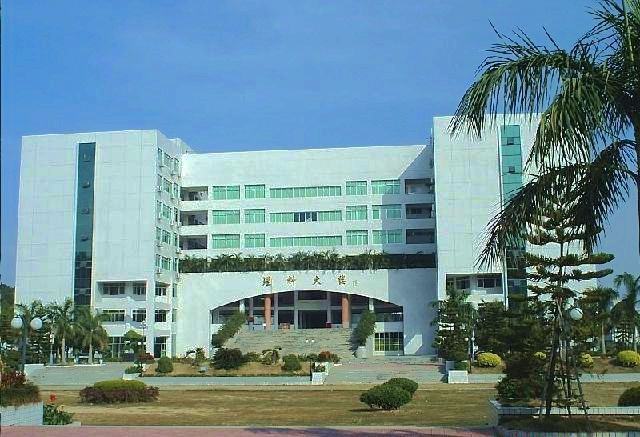 韩山师范学院怎么样是几本?地址在哪?排名多少?揭秘最好专业?