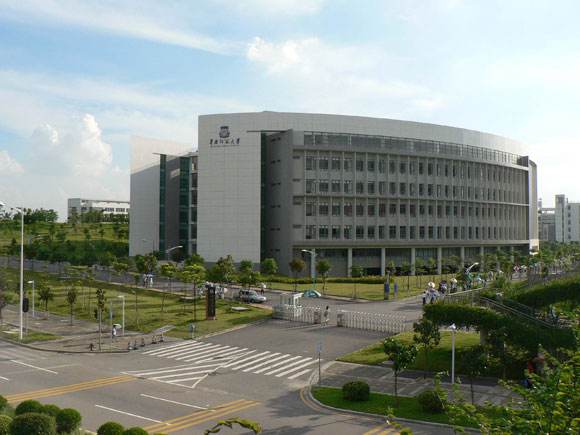 华南师范大学研究生院在哪个校区?宿舍图片招生专业目录介绍