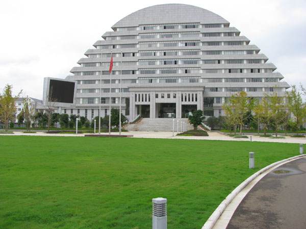 云南农业大学属于什么水平的大学?口碑怎样?排名第几?学费多少