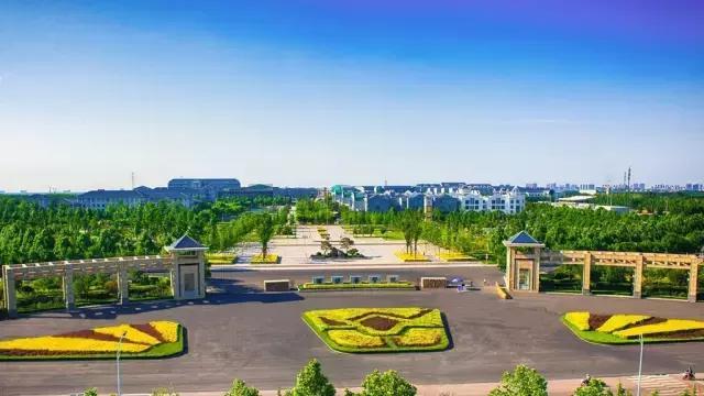 Ϋ��ҽѧԺѧ�������Ǳ�����?ɽ�����ҽѧԺ����Ϋ��ҽѧԺ�ڼ�