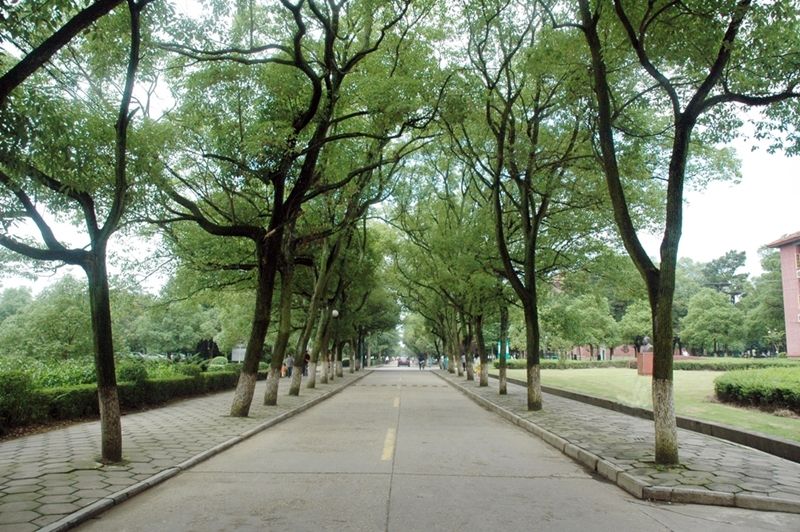 湖南农业大学东方科技学院地址在哪?和本部在一起吗?宿舍条件