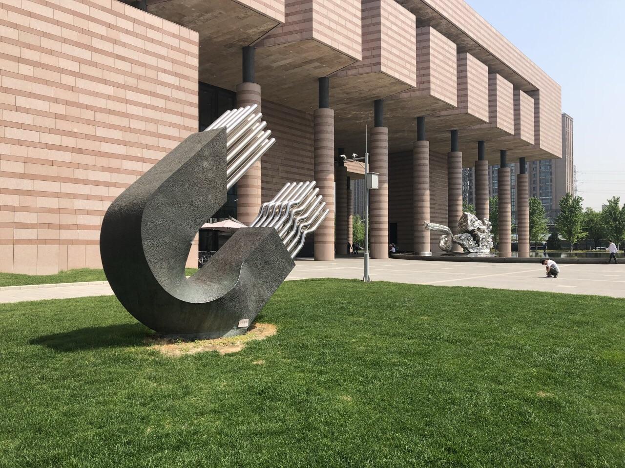 清华大学美术学院怎么样学费多少?毕业生就业情况和宿舍条件如何