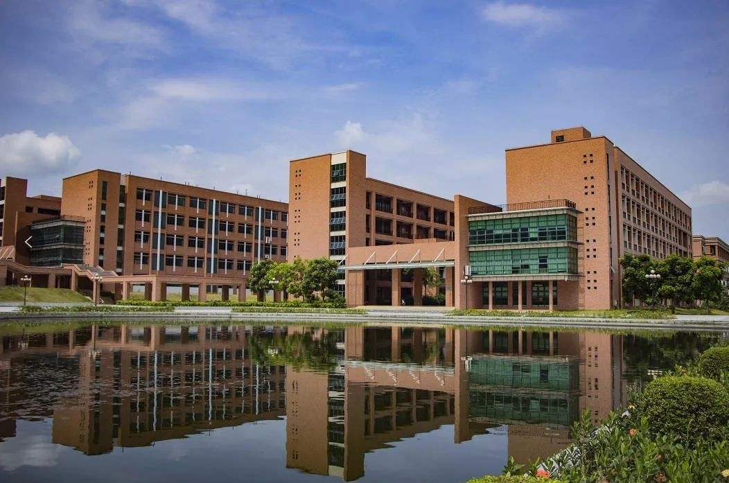 广东药科大学是一本吗?排名第几?实力如何?学费多少?