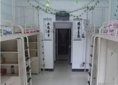 �Ĵ�����ѧԺ���׺ò��ã���ҵǰ��������ѧ�Ѷ��٣����ỷ�����