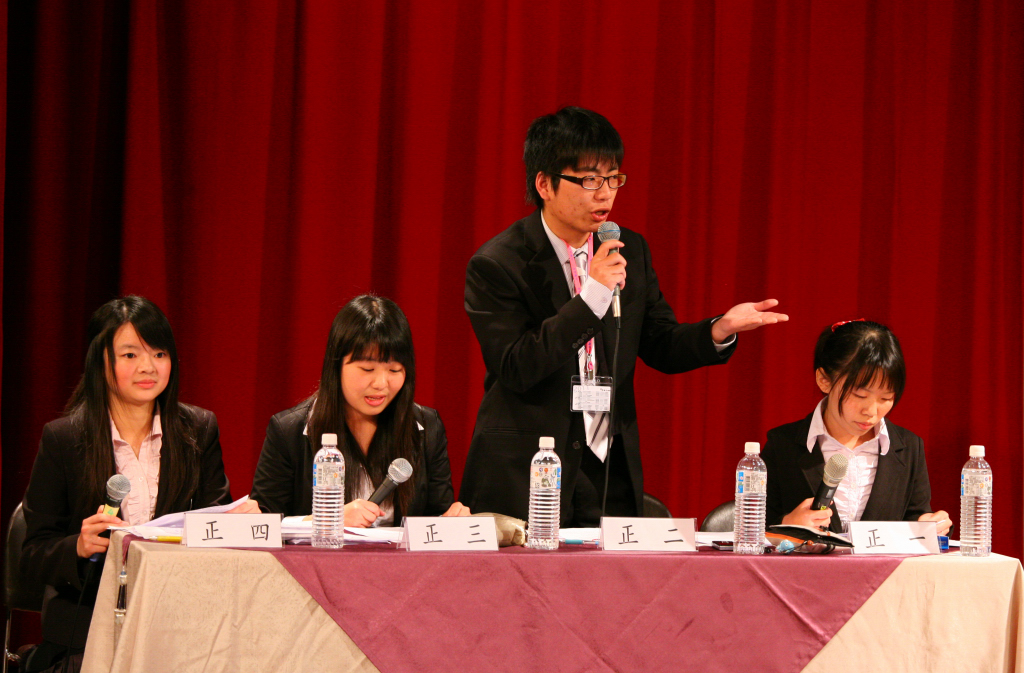 大学含金量最高的社团你知道吗?大学最坑爹的4个社团不看后悔