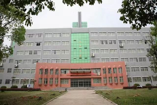 湖南信息职业技术学院是本科吗?最好专业?学费高吗最新宿舍图片