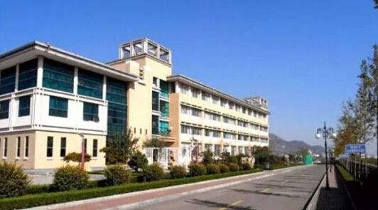 ɽ����ְͨҵѧԺ�ǹ�������Ͽɶ���ô����ǿ��רҵ��ѧ�ѹ���