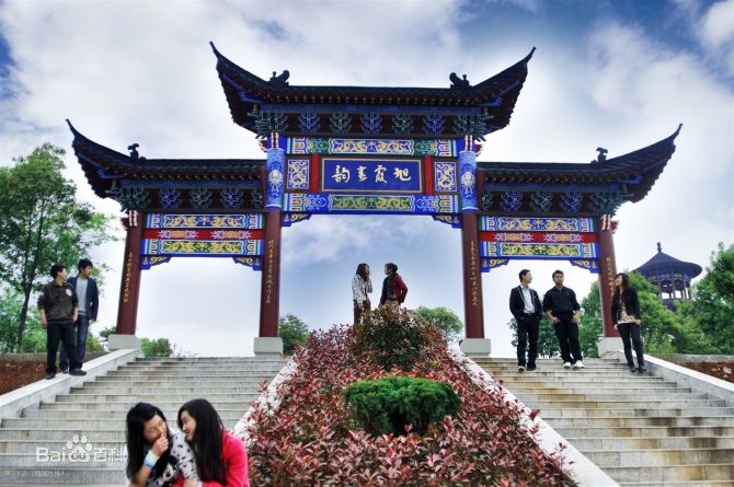 ��������ѧԺ��ô��ѧ�Ѷ��٣��Ǽ�������ȫ���ڼ�������רҵ����