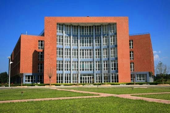 北京吉利学院怎么样?学历国家承认吗?好找工作吗?学费贵不贵?