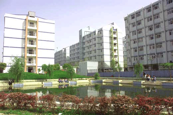 四川交通职业技术学院好不好?学费贵吗?宿舍环境怎么样王牌专业