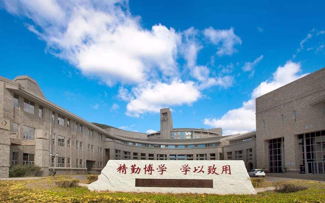 大连东软信息学院怎么样是几本？排名全国第几？各专业学费多少？