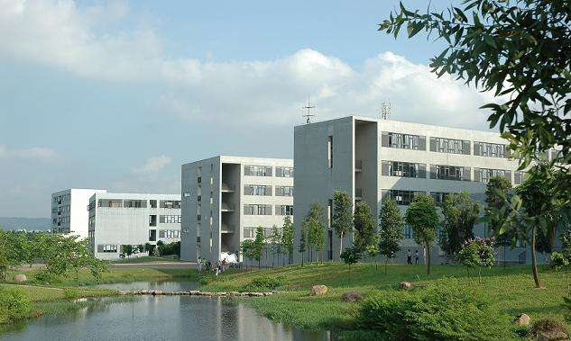 广东技术师范大学天河学院是公办的吗?怎么样?学费多少优势专业