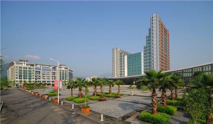 福建江夏学院怎么样好吗是几本?学费多少贵不贵?宿舍照片