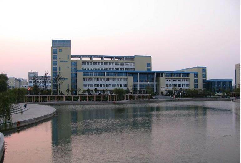 ��ְ̨ҵѧԺ�Ǵ�ר����ô���ò��ã����ģ��þ�ҵ��רҵ����