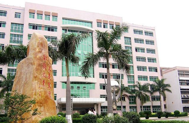 广东交通职业技术学院是公办的吗?有几个校区?就业前景怎么样?