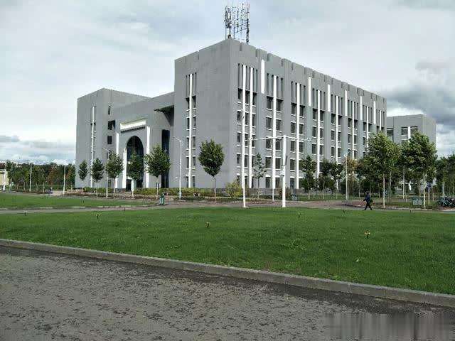 伊犁师范大学值得去吗?在哪?最强专业有哪些?就业情况怎么样?