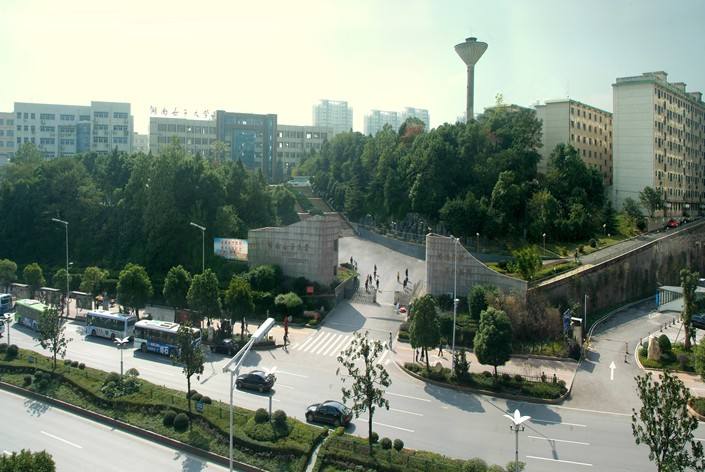 湖南女子学院被认可吗地址在哪?是几本招男生吗?有哪些王牌专业