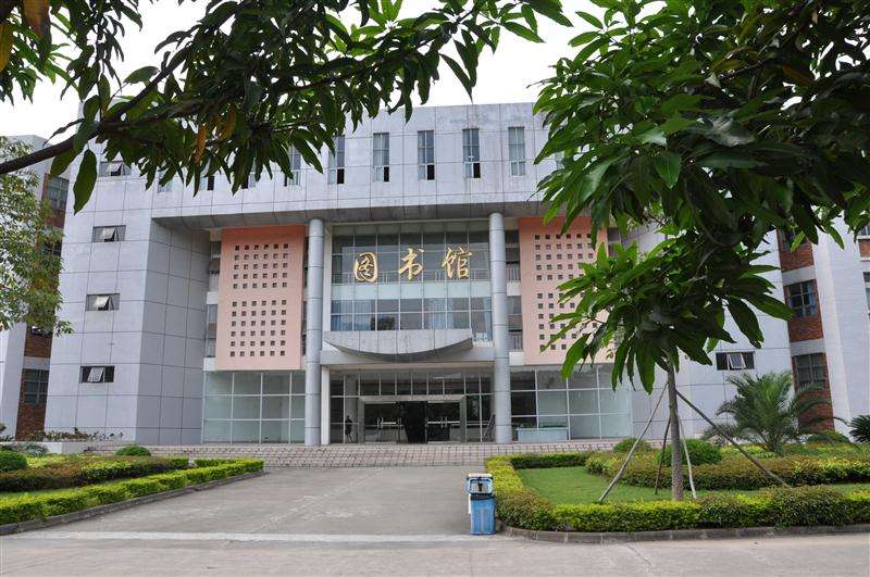 广东职业技术学院实力如何?在哪?排名第几?宿舍环境怎么样?