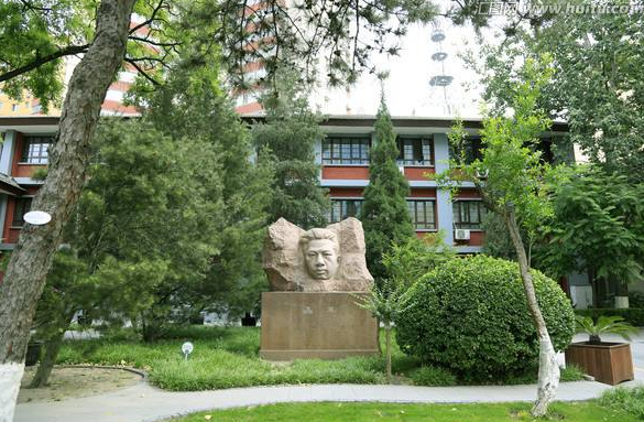 中央音乐学院到底有多难考?在哪?录取标准是什么?就业前景怎样