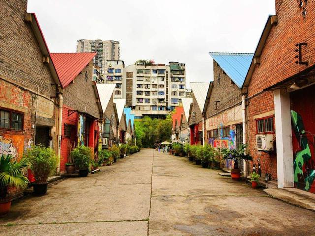 �Ĵ�����ѧԺ��ô���Ǽ���������ȫ���ڼ���ѧ��һ����ٹ���